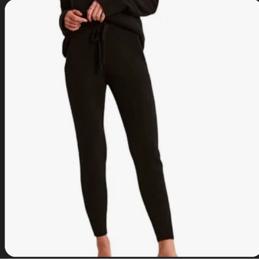 Black knit joggers